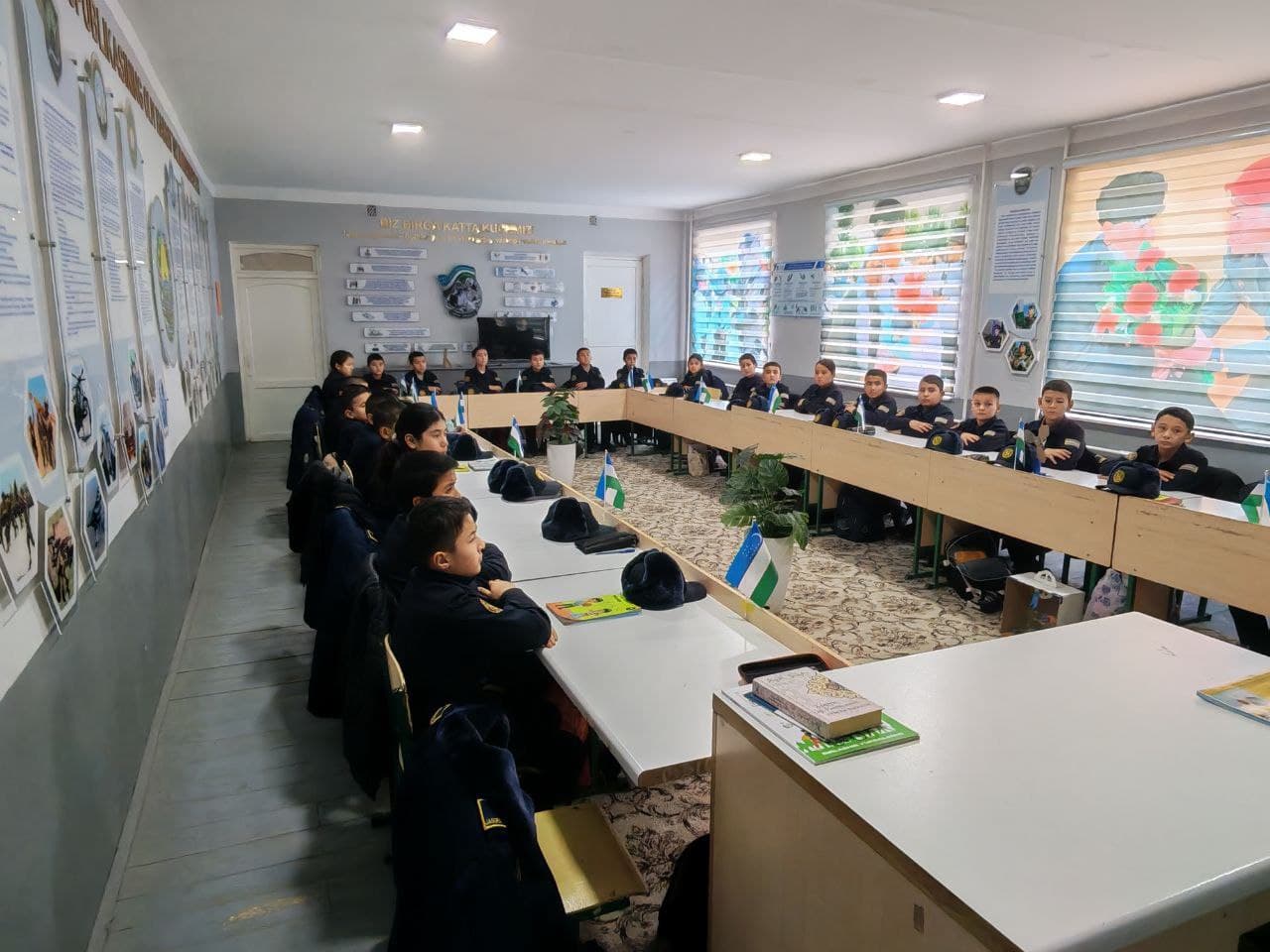 Joylarda o‘quvchi yoshlar ishtirokida "Ochiq eshiklar kuni", "Kelajak soati", "Qutqaruvchi va yoshlar" ma'naviy-ma'rifiy tadbirlari tashkil etildi