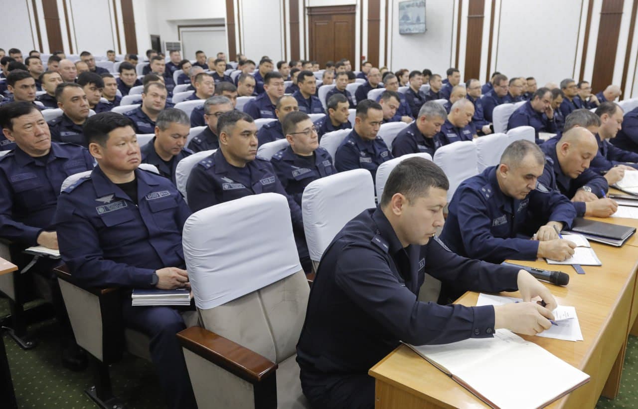 Фавқулодда вазиятлар вазири генерал-майор А.И.Икрамов видеоселектор йиғилиш ўтказди