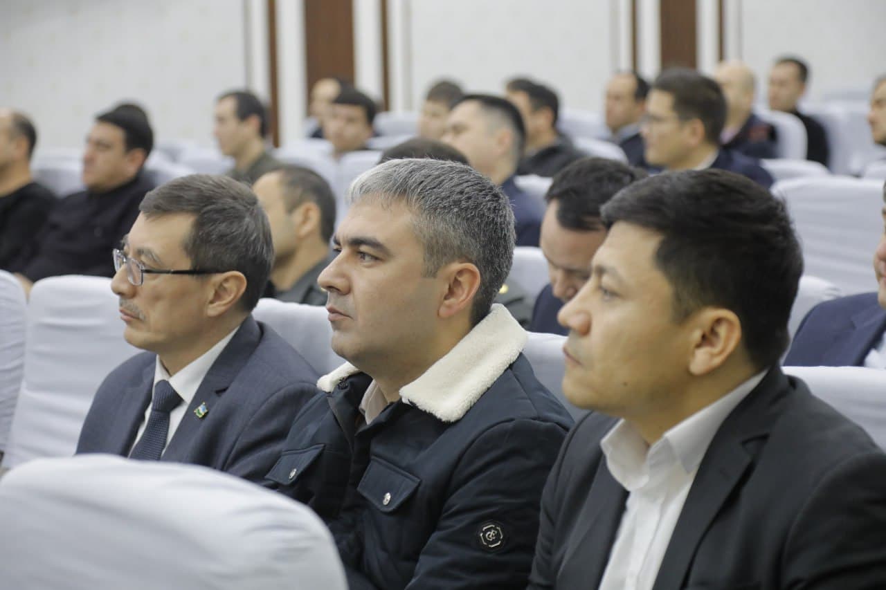 Favqulodda vaziyatlar vazirligida Raqamli texnologiyalar vazirligi hamkorligida 35 ta vazirlik va idoralarning mas’ul xodimlaridan iborat “Digital Team” raqamli jamoa yig‘ilishi o‘tkazildi