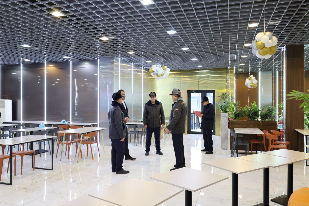 Навоий вилояти ФВБ бошлиғи раҳбарлигида Навоий шаҳридаги йирик савдо мажмуалари ва болалар ўйингоҳларида назорат-профилактик тадбирлар ўтказилди