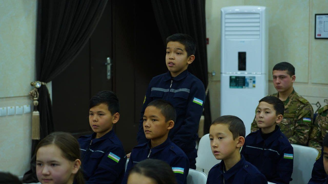 Qoraqalpog‘iston Respublikasi va Xorazm viloyati FVBlari tomonidan "Uch avlod" va "Rahbar va yoshlar" uchrashuvlari ma'naviy -ma'rifiy tadbirlari o‘tkazildi