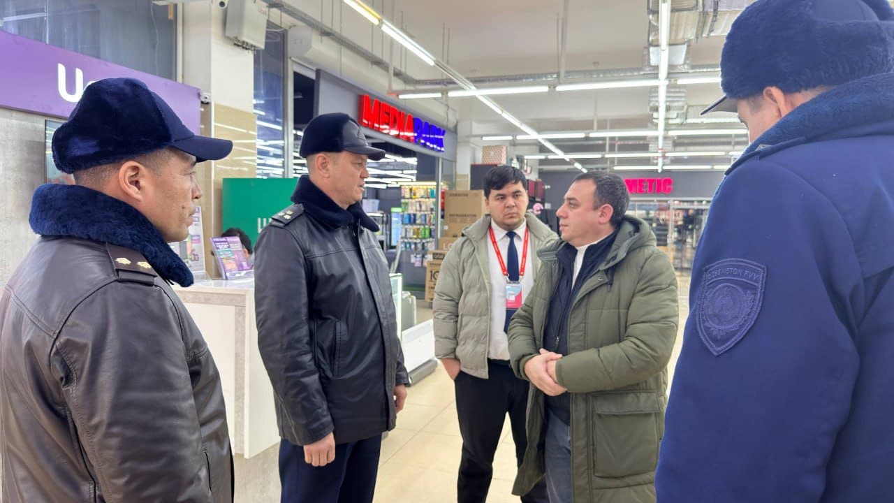 Тошкент вилояти ФВББ бошлиғи ўринбосари бошчилигида Тошкент тумани ҳудудида жойлашган болалар ўйингоҳларида назорат-профилактик тадбирлар ўтказилди.