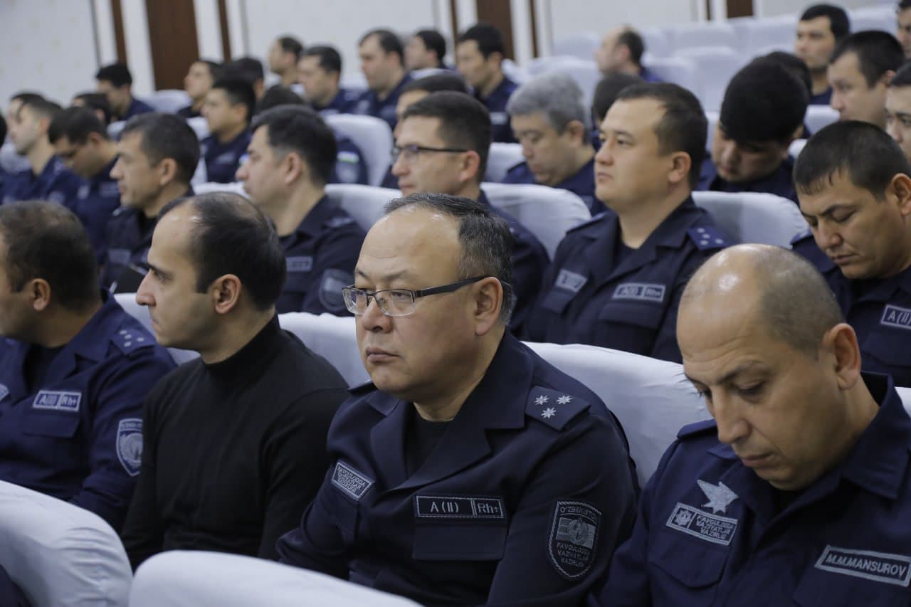 “Huquqbuzarliklar profilaktikasi kuni” munosabati bilan FVV markaziy apparati, hududiy Bosh boshqarmalar, boshqarmalar va tarkibiy tuzilmalar shaxsiy tarkibi ishtirokida videoselektor yigʻilish boʻlib oʻtdi