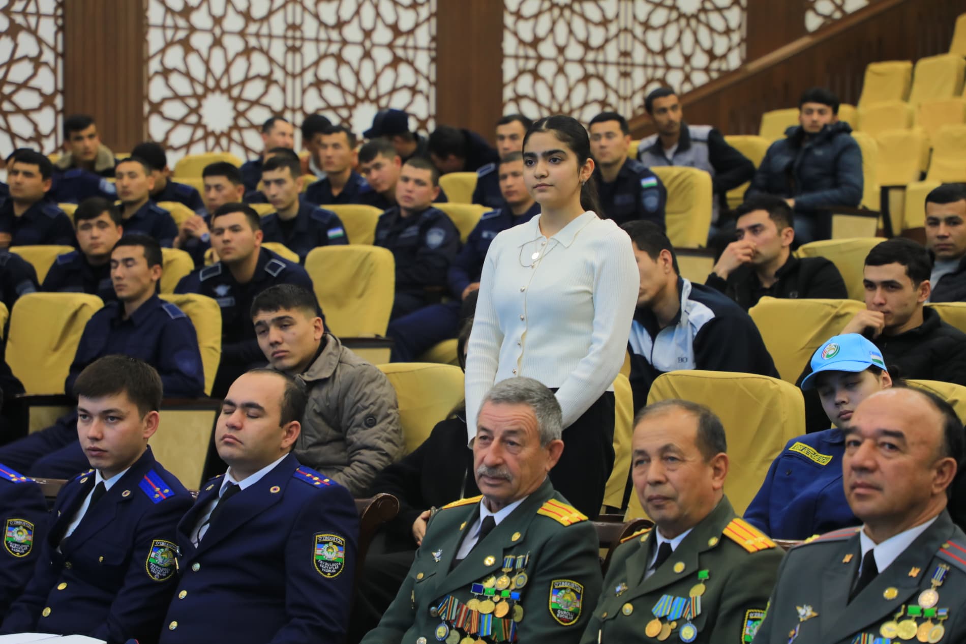 Samarqandlik yoshlar bilan ochiq muloqot o‘tkazildi