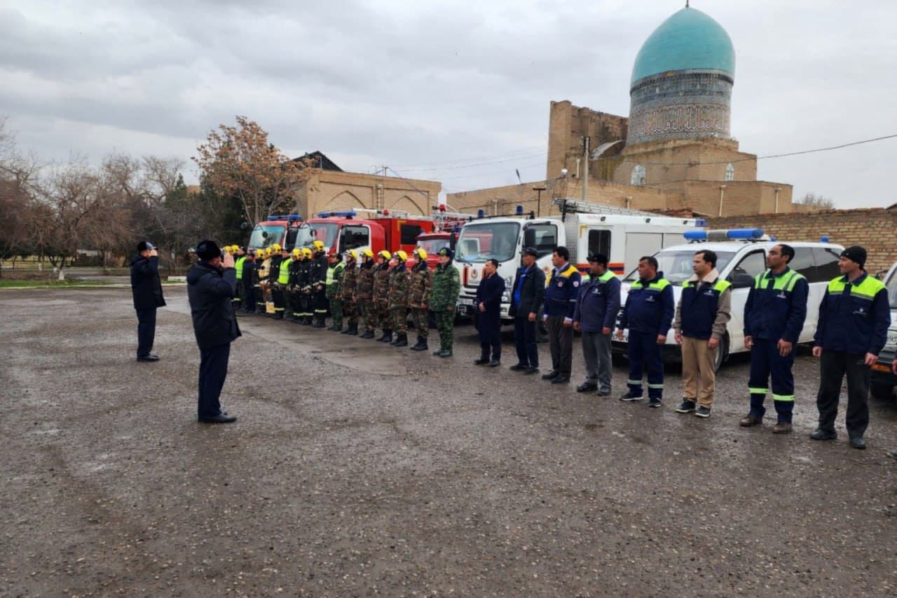 Қашқадарё вилояти ФВБ бошчилигида Қарши шаҳридаги “Кўк гумбаз” жоме масжидида махсус-тактик ўқув машқи ўтказилди