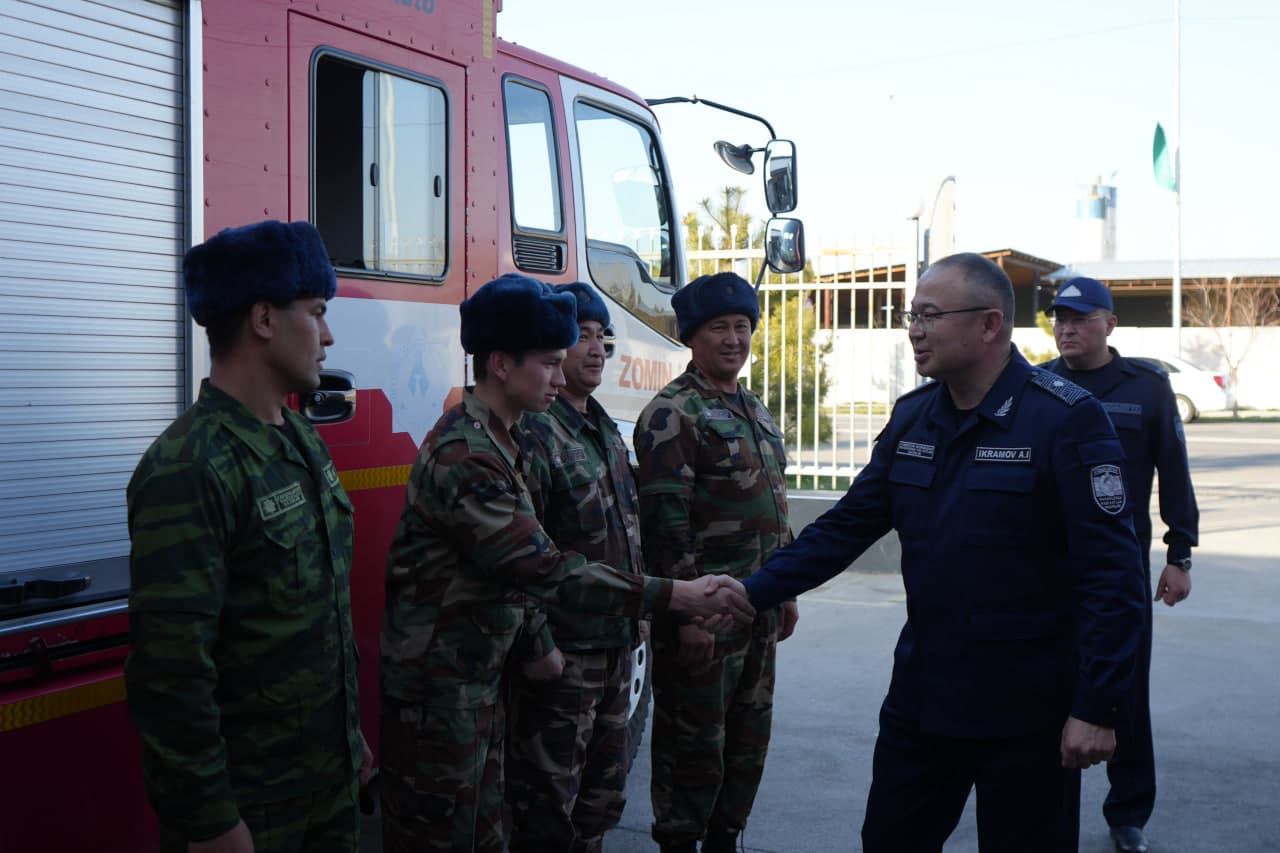 Фавқулодда вазиятлар вазири генерал-майор А.И.Икрамов Жиззах вилоятида ўрганиш ишларини олиб борди