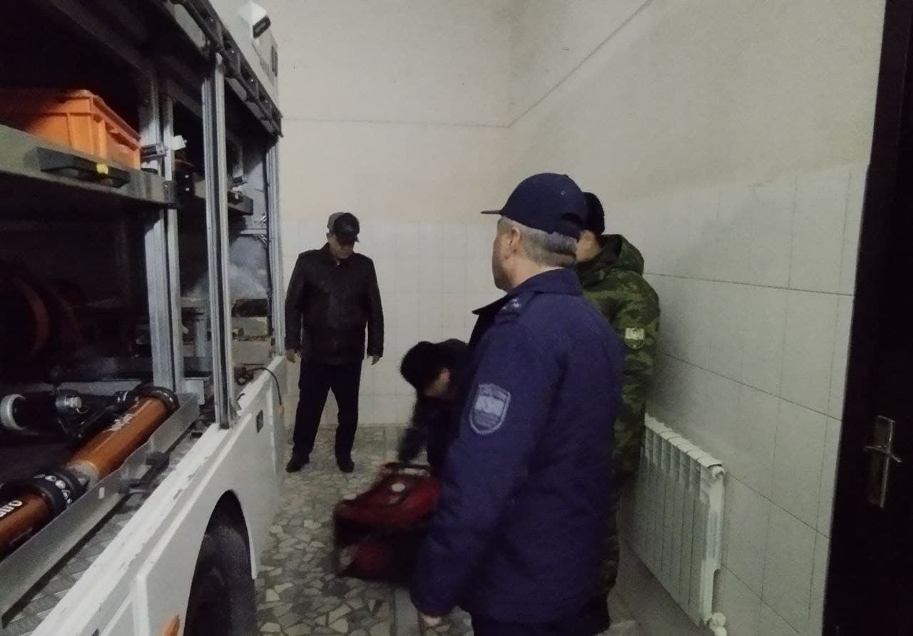 Фавқулодда вазиятлар вазирининг биринчи ўринбосари полковник С.Т.Зупаров Қорақалпоғистон Республикасида жойлашган бир нечта қутқарув қисмларининг жанговар шайлигини текширди