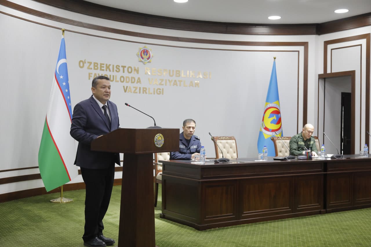 Бугун, Фавқулодда вазиятлар вазирлиги Марказий аппаратида “Маънавий юксалиш ва ватанпарварлик куни” муносабати билан тадбирлар бўлиб ўтди