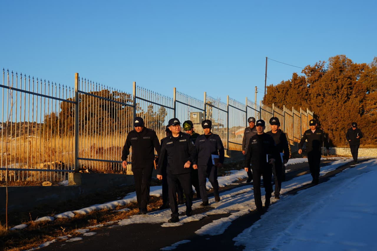 Фавқулодда вазиятлар вазири генерал-майор А.И.Икрамов Жиззах вилоятида ўрганиш ишларини олиб борди