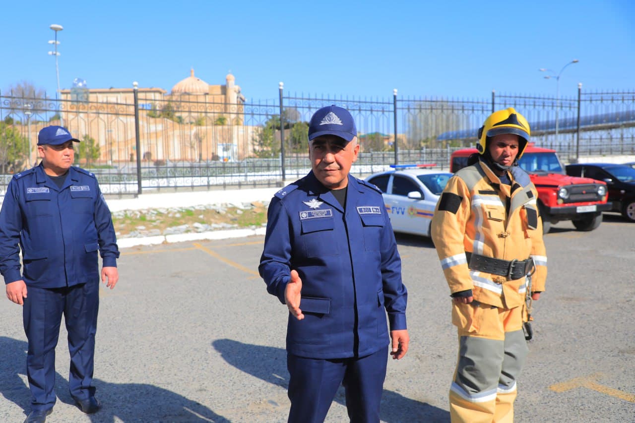 Samarqand viloyati FVB tomonidan Samarqand shahrida joylashgan ''Shodiyona'' savdo majmuasida maxsus-taktik o‘quv mashqi o‘tkazildi