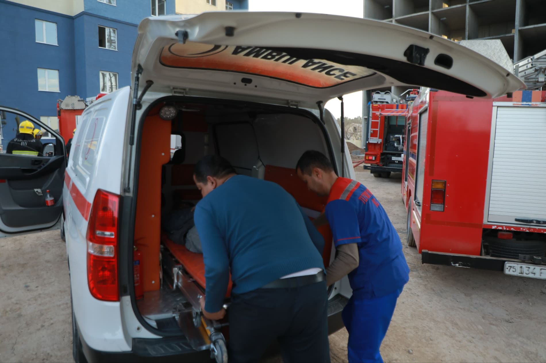 Сурхондарё вилояти ФВБ бошчилигида Термиз шаҳрида жойлашган қурилиши тугалланмаган объектда махсус-тактик ўқув машқи ўтказилди