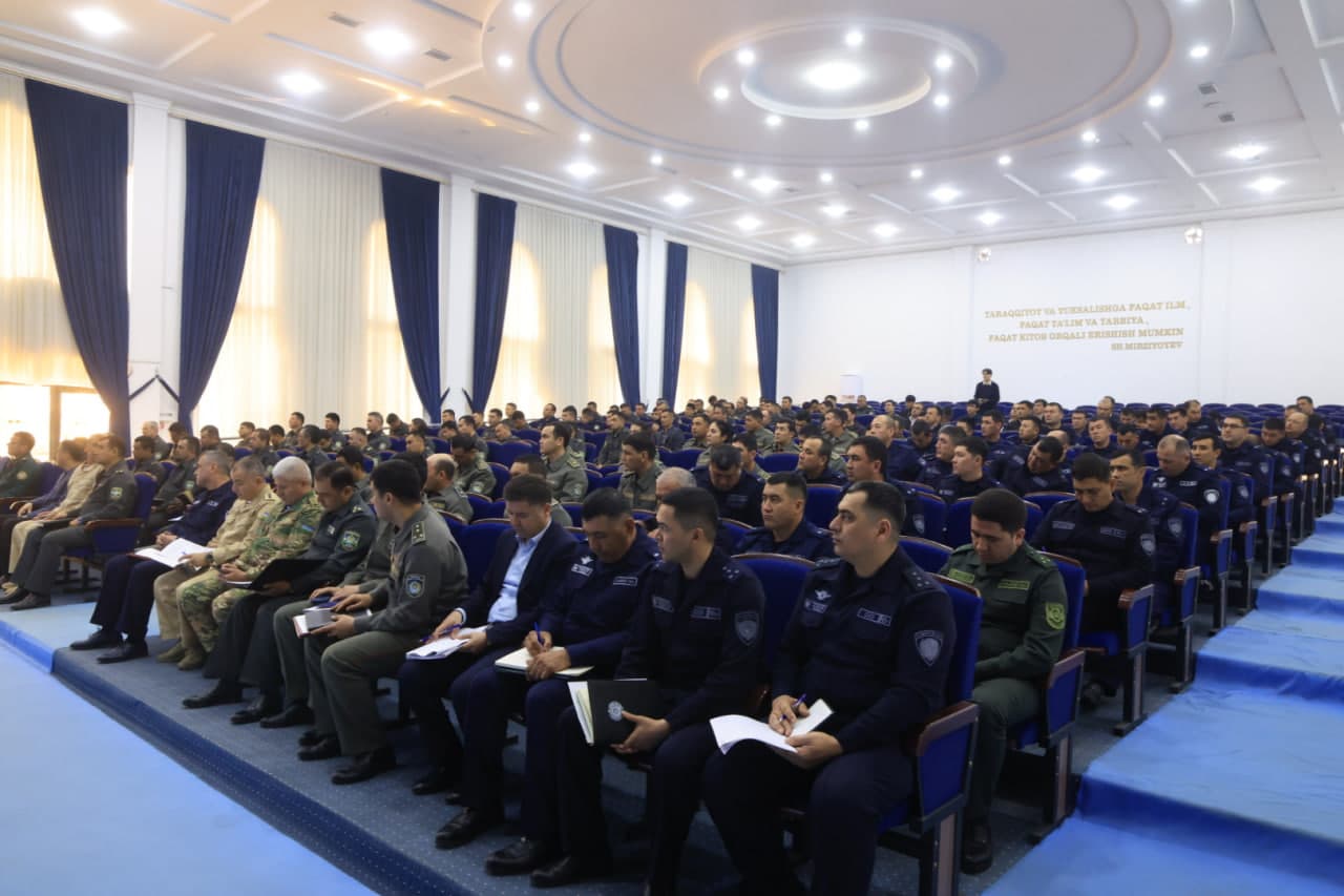 Фарғона вилоятида оталиққа олинган ёшлар билан ишлаш тизимини янада такомиллаштириш мақсадида масъул раҳбарлар ва офицерлар иштирокида кенг кўламли семинар ташкил этилди.