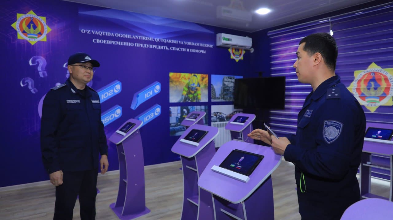 Фавқулодда вазиятлар вазири генерал-майор А.И.Икрамов Тошкент вилояти Фавқулодда вазиятлар Бош бошқармасининг аҳоли ва ҳудудларни фавқулодда вазиятлардан муҳофаза қилиш борасида олиб бораётган ишлари билан танишди.