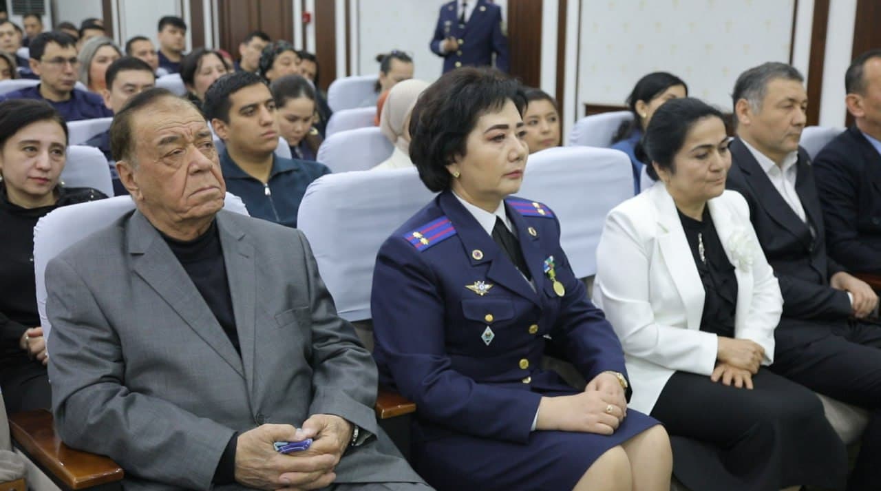 Фавқулодда вазиятлар вазирлиги Марказий аппаратида “8 март – Халқаро хотин-қизлар куни” муносабати билан байрам тадбири ташкил этилди