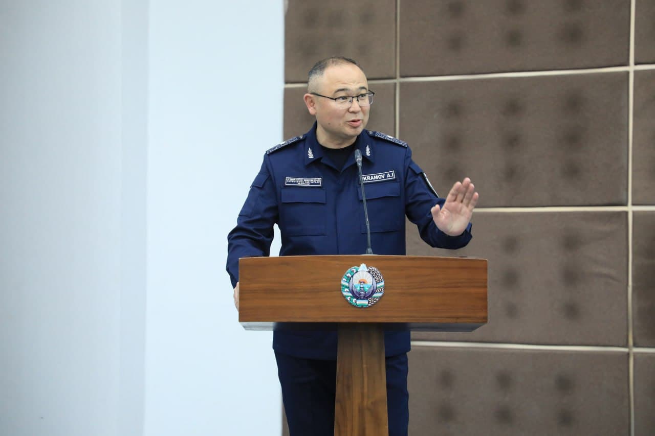 Наманганда “Вазир ва ёшлар” учрашуви бўлиб ўтди