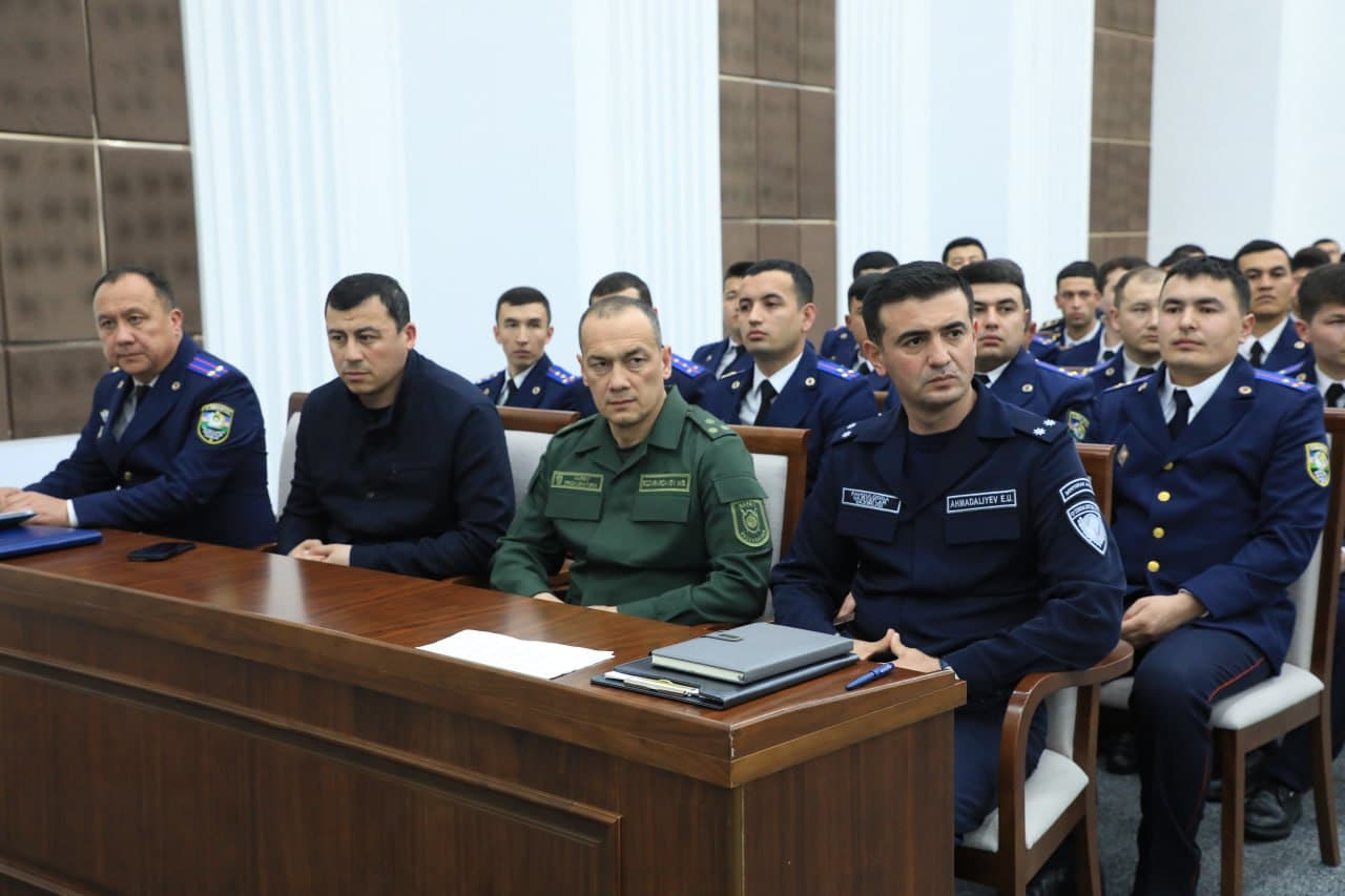 Наманганда “Вазир ва ёшлар” учрашуви бўлиб ўтди