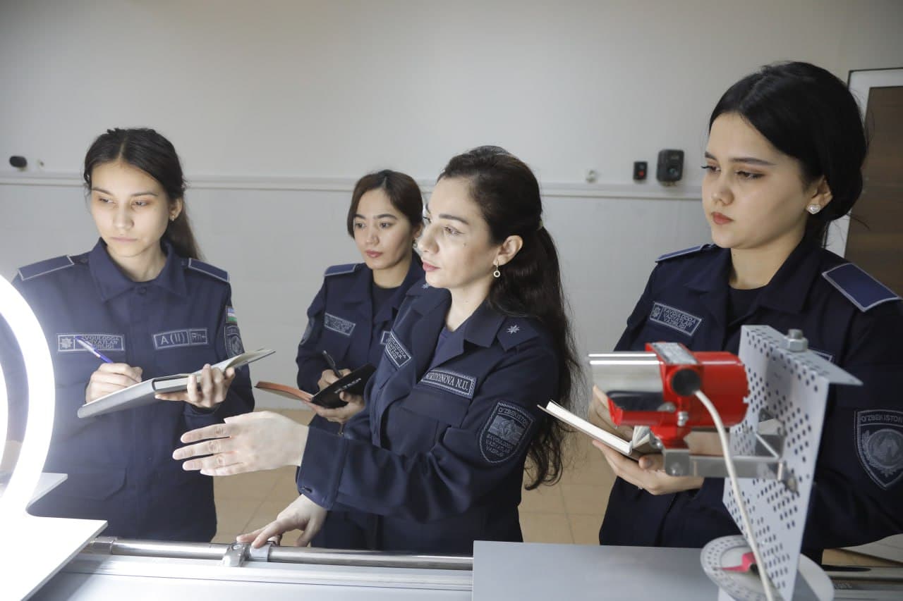 Go‘zal va iste’dodli, hayotining mazmuni sifatida FVV safida xizmat qilishni tanlaganlar.