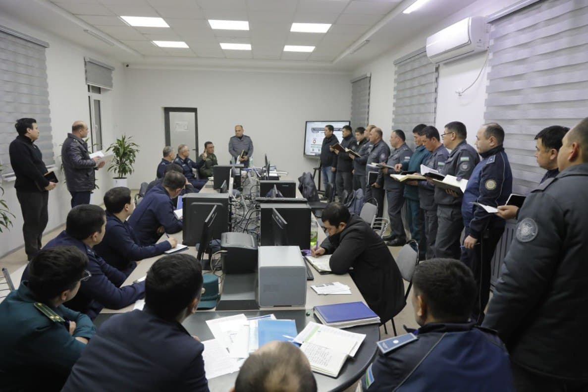 Favqulodda vaziyatlar vaziri general-mayor A.I.Ikramov Uchtepa tumanida jinoyatchilikning oldini olish borasida amalga oshirilayotgan ishlar bilan yaqindan tanishdi