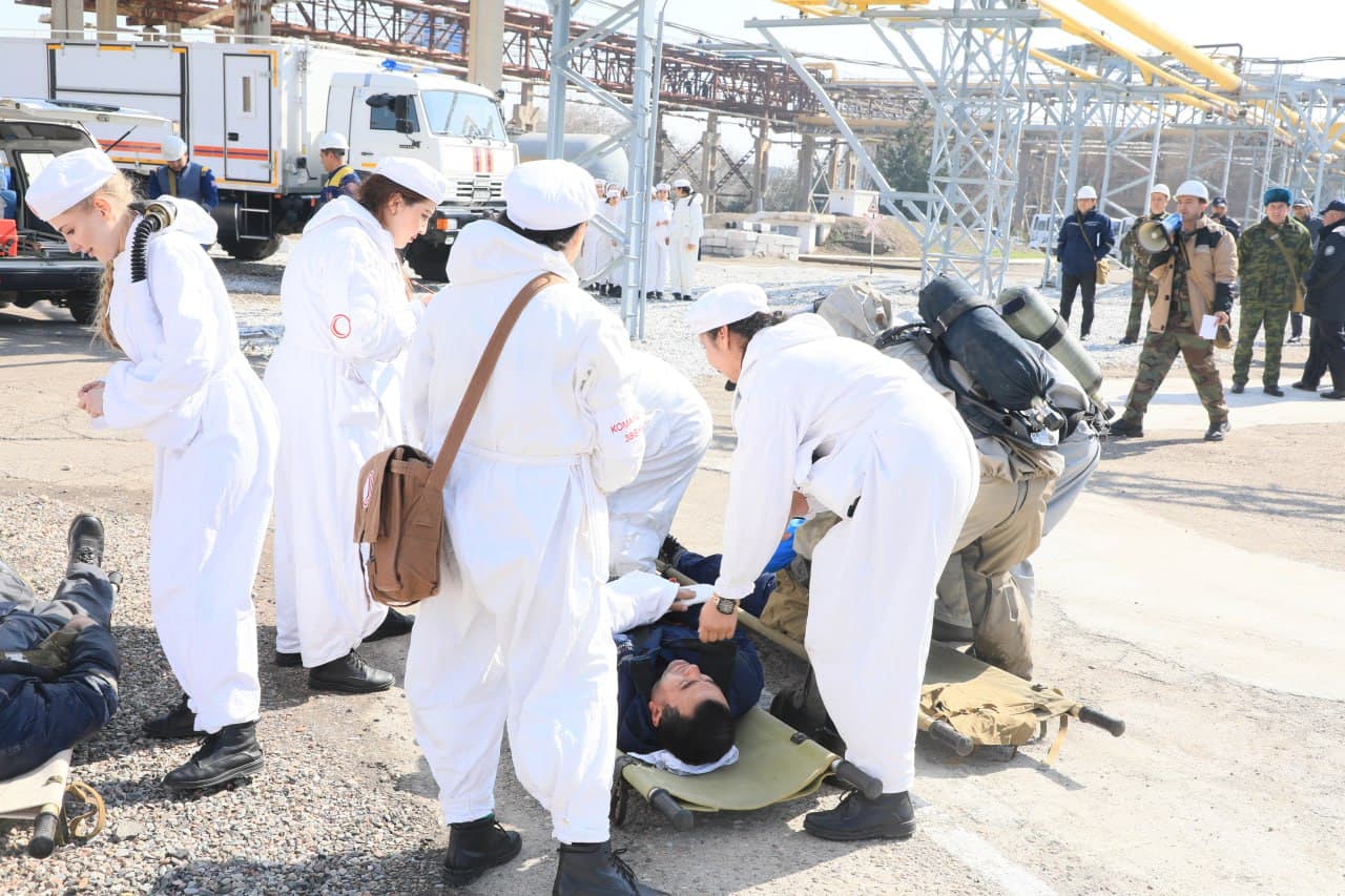 Тошкент вилояти Фавқулодда вазиятлар бош бошқармаси томонидан тегишли ташкилотлар билан ҳамкорликда “Maksam-Chirchiq” АЖ ҳудудида махсус-тактик ўқув машқи ўтказилди