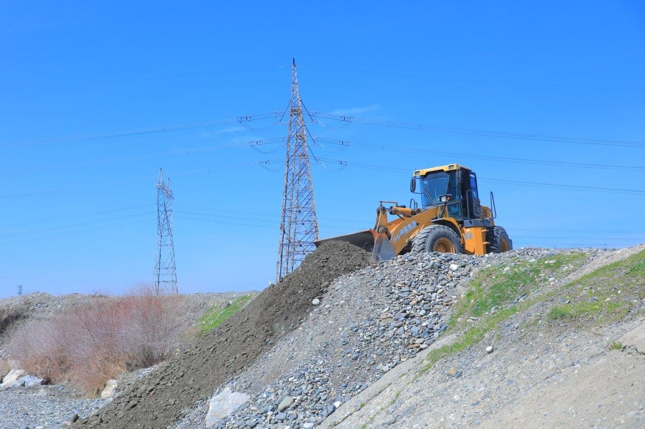 Samarqandda sel-suv toshqinlarini xavfsiz o‘tkazib yuborish maqsadida tadbirlar amalga oshirilmoqda