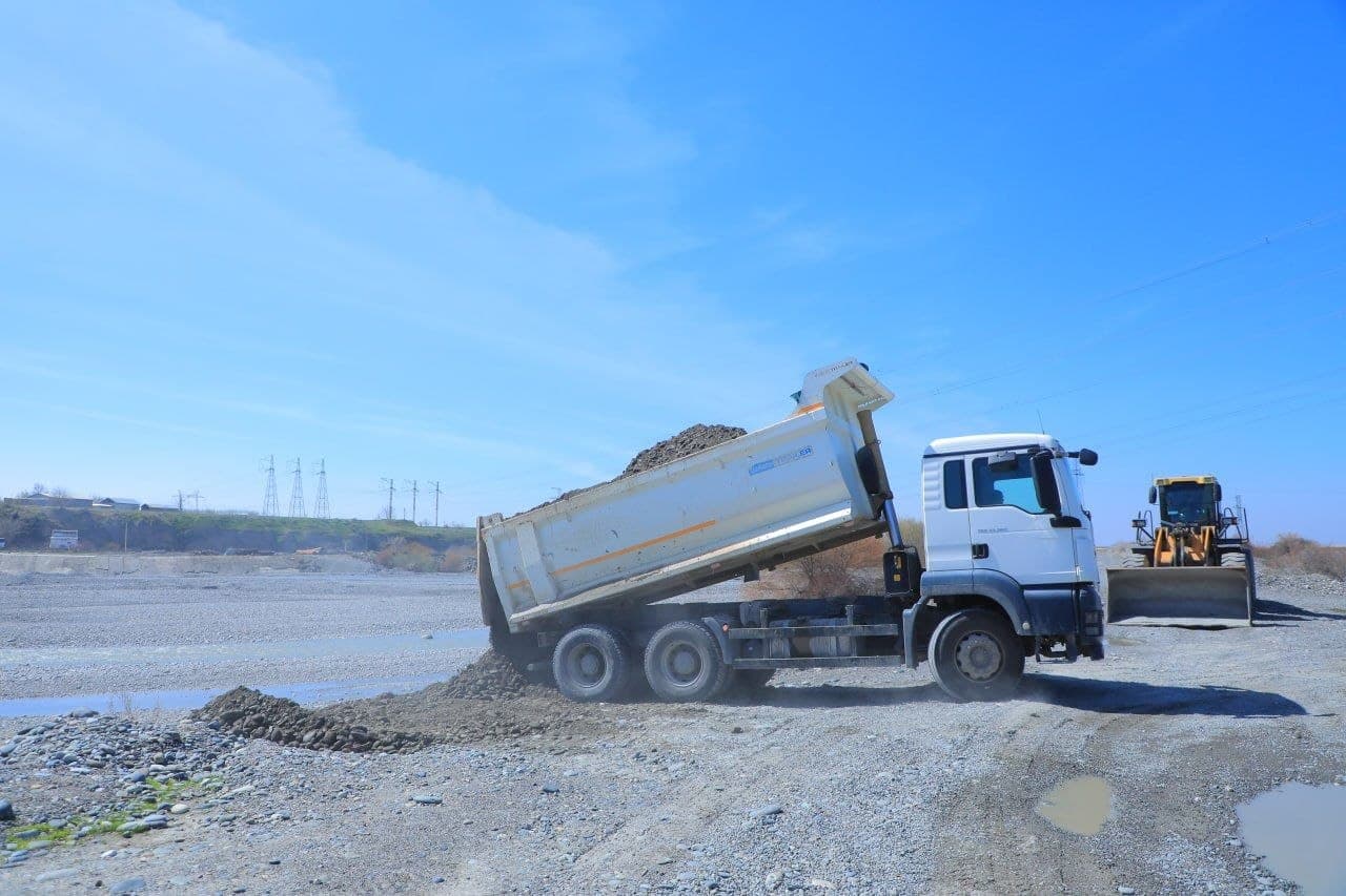 Samarqandda sel-suv toshqinlarini xavfsiz o‘tkazib yuborish maqsadida tadbirlar amalga oshirilmoqda