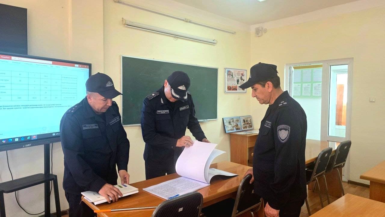 Favqulodda vaziyatlar vaziri general-mayor A.Ikramov Buxoro viloyati Favqulodda vaziyatlar boshqarmasida o‘rganish ishlarini olib bordi