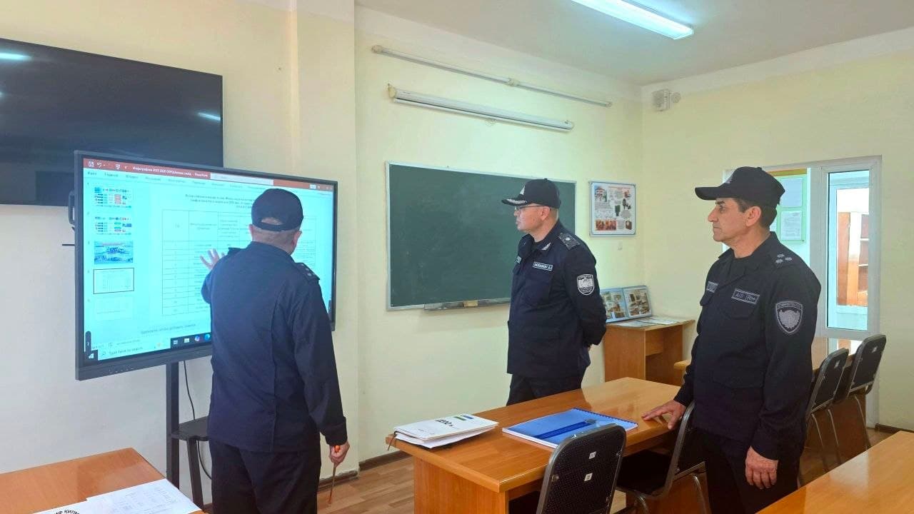 Favqulodda vaziyatlar vaziri general-mayor A.Ikramov Buxoro viloyati Favqulodda vaziyatlar boshqarmasida o‘rganish ishlarini olib bordi