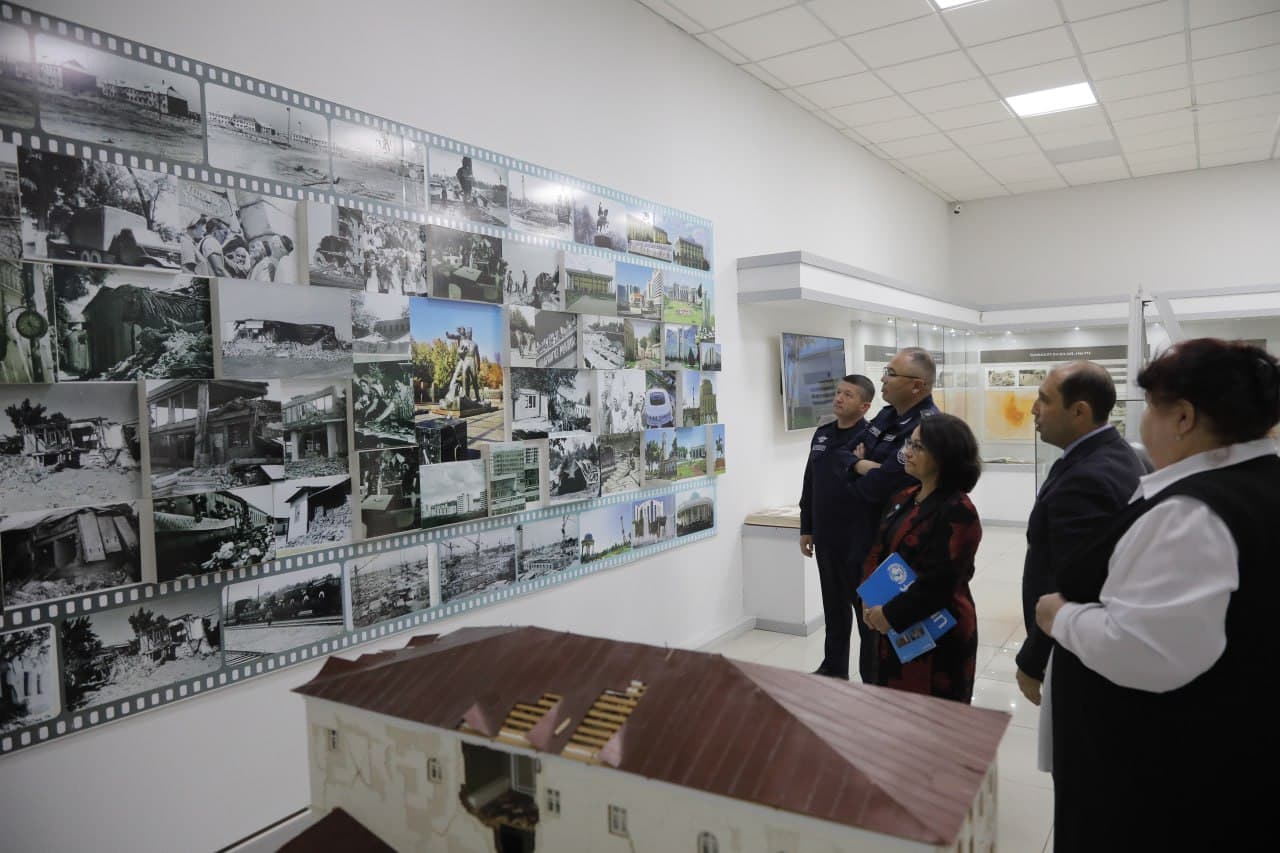 Фавқулодда вазиятлар вазири генерал-майор А.Икрамов ҳамда Бирлашган Миллатлар Ташкилотининг болалар жамғармаси (UNICEF)нинг Ўзбекистон Республикасидаги вакили Реҳина Мария Кастижио ўртасида учрашув бўлиб ўтди