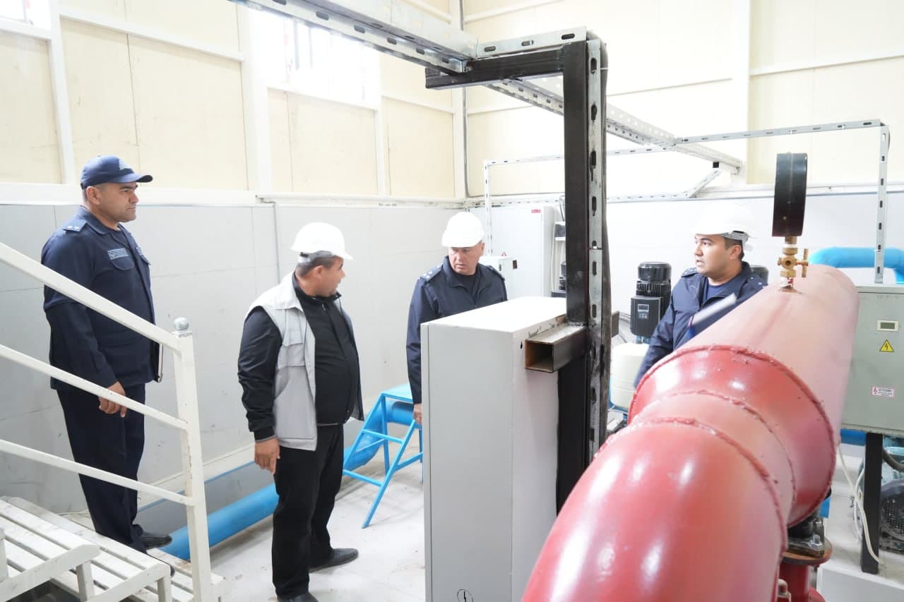 Қашқадарё вилояти ФВБ бошлиғи Қарши шаҳрида янги қурилаётган университитет биносида ёнғин хавфсизлиги талаблари қай даражада бажарилаётгани юзасидан ўрганиш ишларини олиб борди