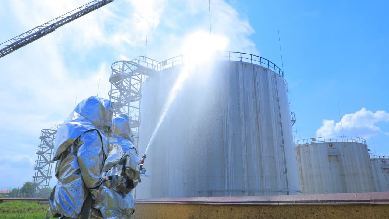 Самарқанд ва Жиззах вилоятлари ФВБ томонидан нефт базаларида махсус-тактик ўқув машқлари ўтказилди