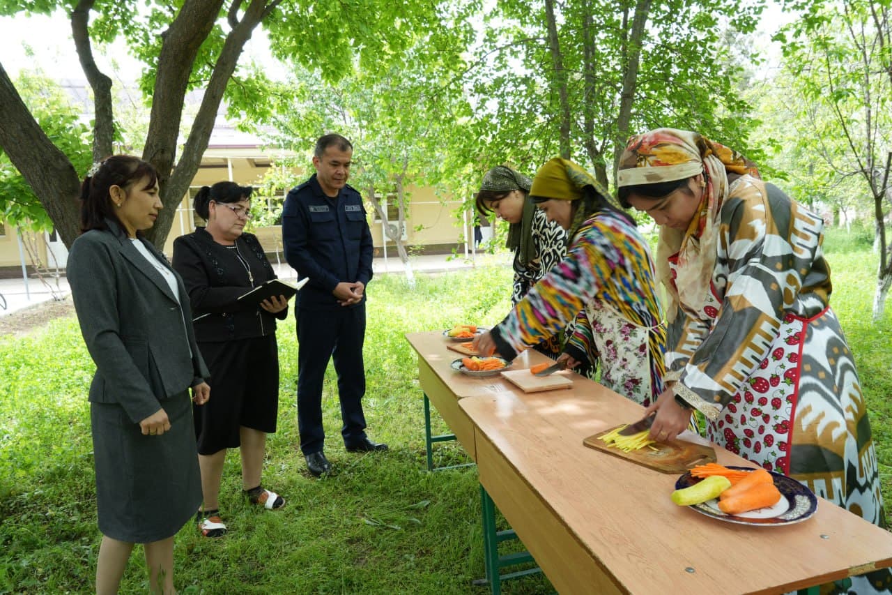 Navoiy, Samarqand, Qashqadaryo, Xorazm va Buxoro viloyatlari Favqulodda vaziyatlar boshqarmalarida “Yangi O‘zbekistonning ibratli harbiy oilasi” ko‘rik-tanlovining hududiy bosqichi ko‘tarinki ruhda o‘tkazildi