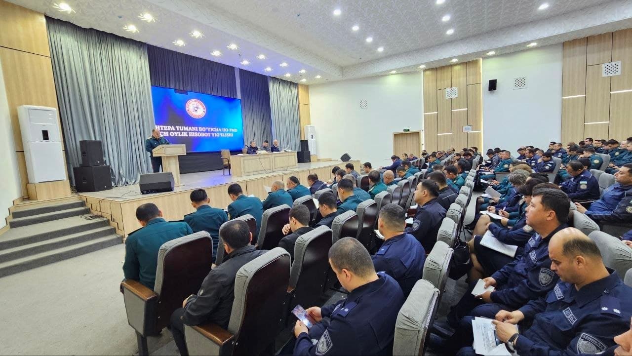 Uchtepa tumanida kriminogen holat, jinoyat va huquqbuzarliklarga qarshi kurashish borasida 2026-yilning I choragida amalga oshirilgan ishlar hamda yo‘l qo‘yilgan kamchiliklar yuzasidan tanqidiy yig‘ilish bo‘lib o‘tdi