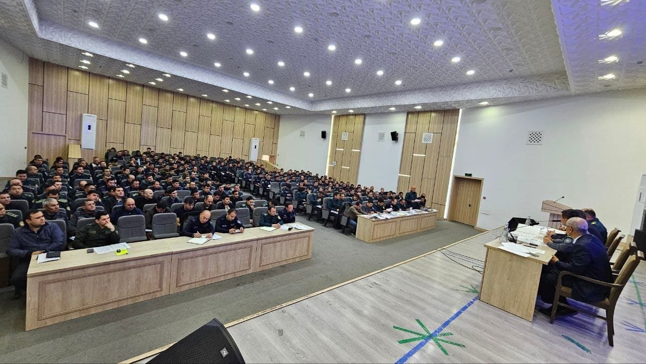 Uchtepa tumanida kriminogen holat, jinoyat va huquqbuzarliklarga qarshi kurashish borasida 2026-yilning I choragida amalga oshirilgan ishlar hamda yo‘l qo‘yilgan kamchiliklar yuzasidan tanqidiy yig‘ilish bo‘lib o‘tdi