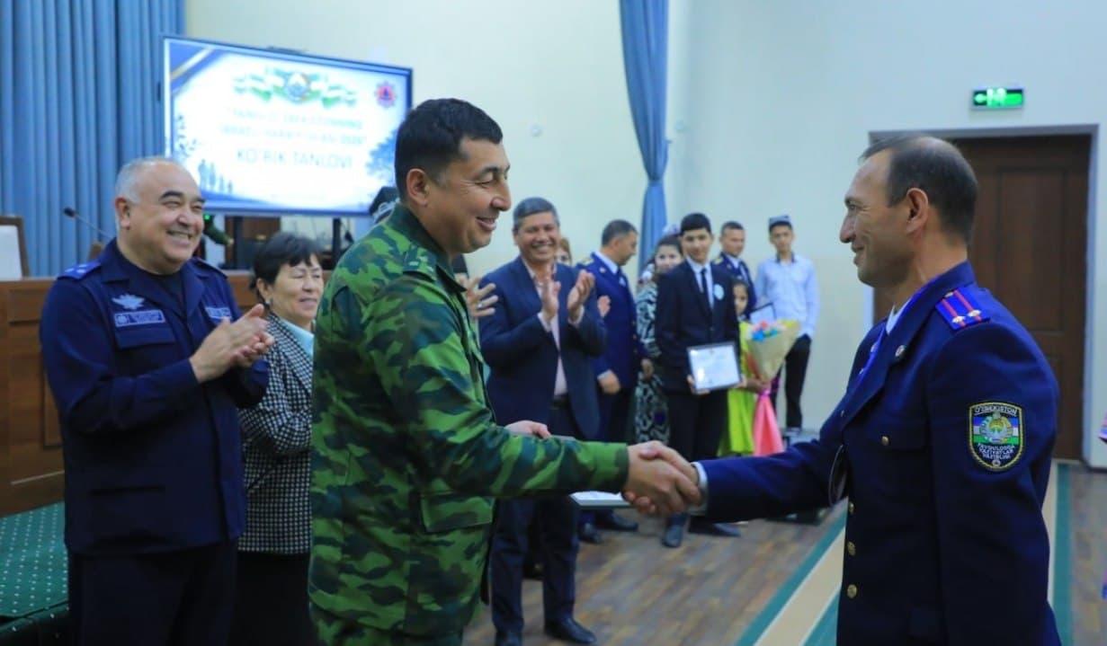 Navoiy, Samarqand, Qashqadaryo, Xorazm va Buxoro viloyatlari Favqulodda vaziyatlar boshqarmalarida “Yangi O‘zbekistonning ibratli harbiy oilasi” ko‘rik-tanlovining hududiy bosqichi ko‘tarinki ruhda o‘tkazildi