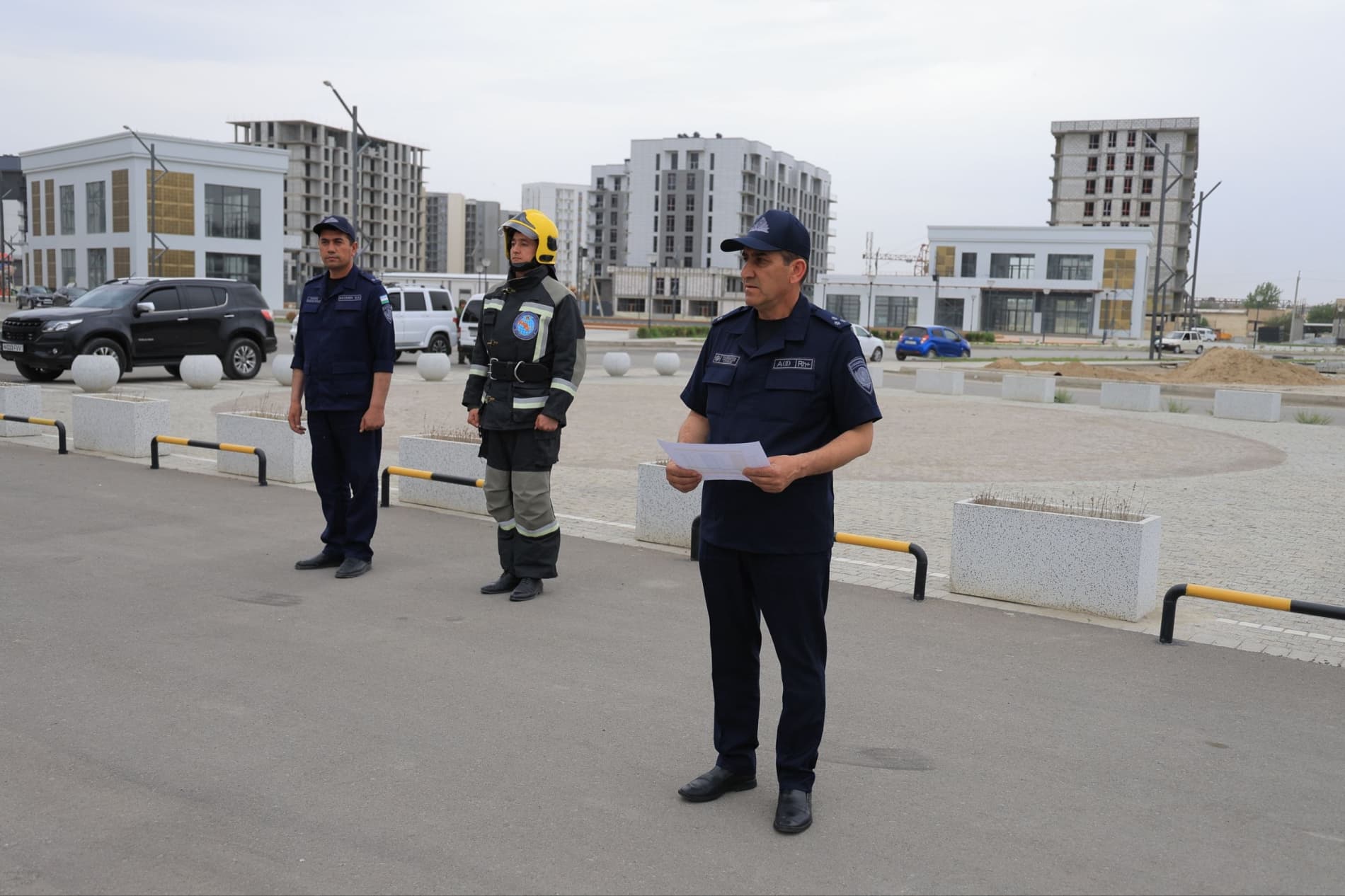 Бухорода "Фавқулодда вазиятларнинг олдини олиш ва фуқаро муҳофазаси" ойлиги доирасида махсус-тактик машқи ўтказилди