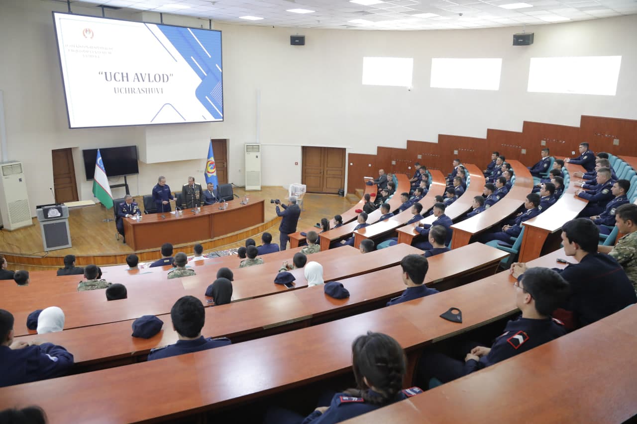 Favqulodda vaziyatlar vazirligi faxriylari ishtirokida "Uch avlod uchrashuvi" tashkil etildi