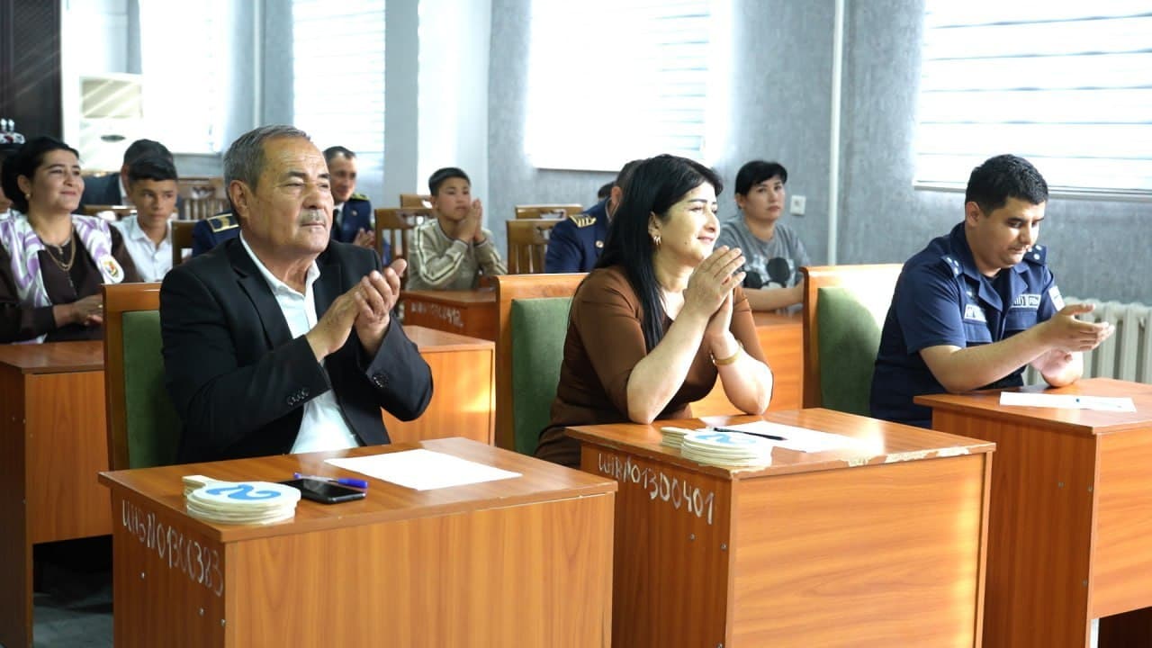 Сирдарё ва Жиззах вилоятларида “Янги Ўзбекистоннинг ибратли ҳарбий оиласи” кўрик-танловининг ҳудудий босқичи ўтказилди