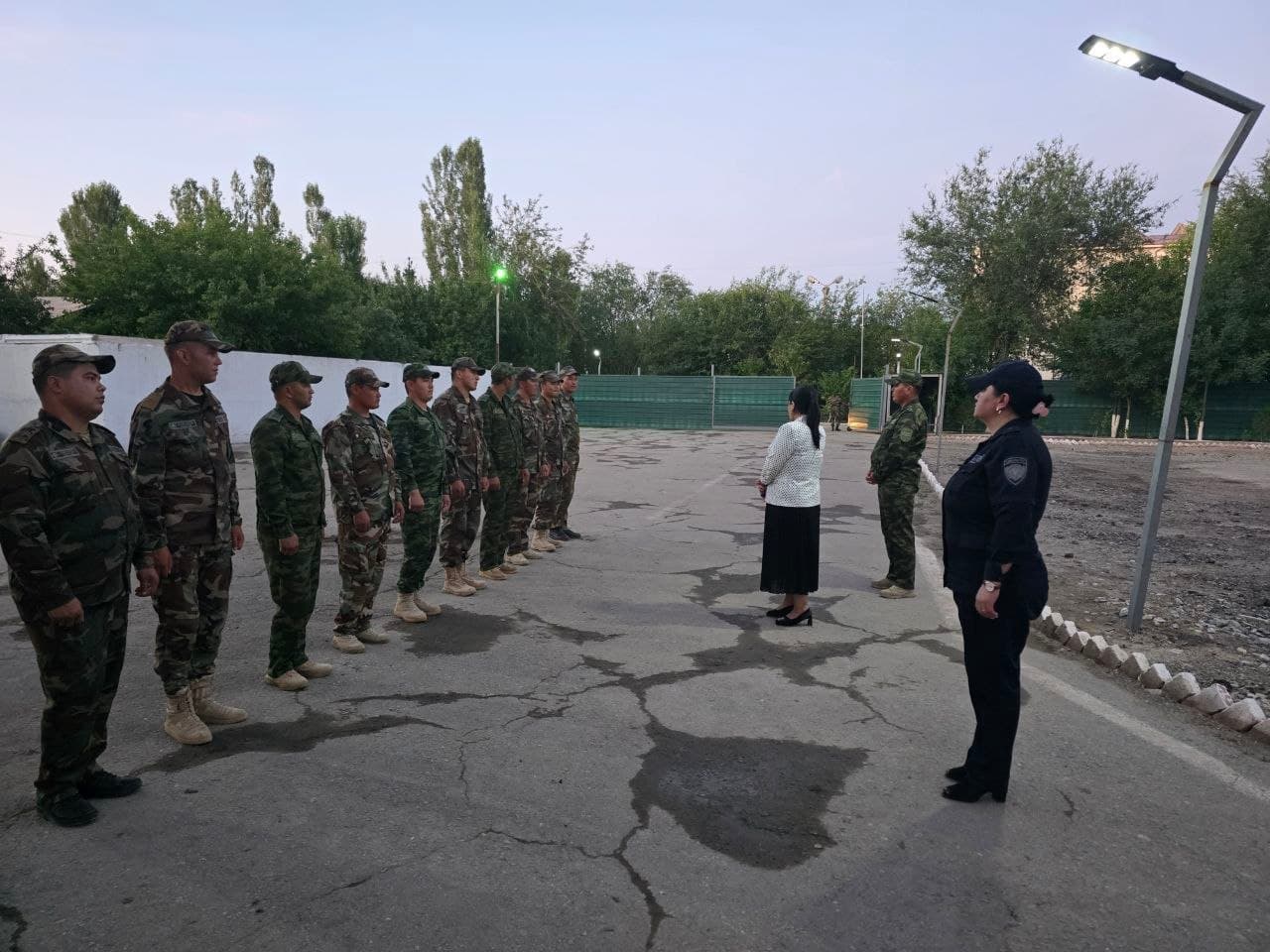 “Oilalar bilan ishlash kuni” doirasida manzilli tashriflar va uchrashuvlar o‘tkazildi