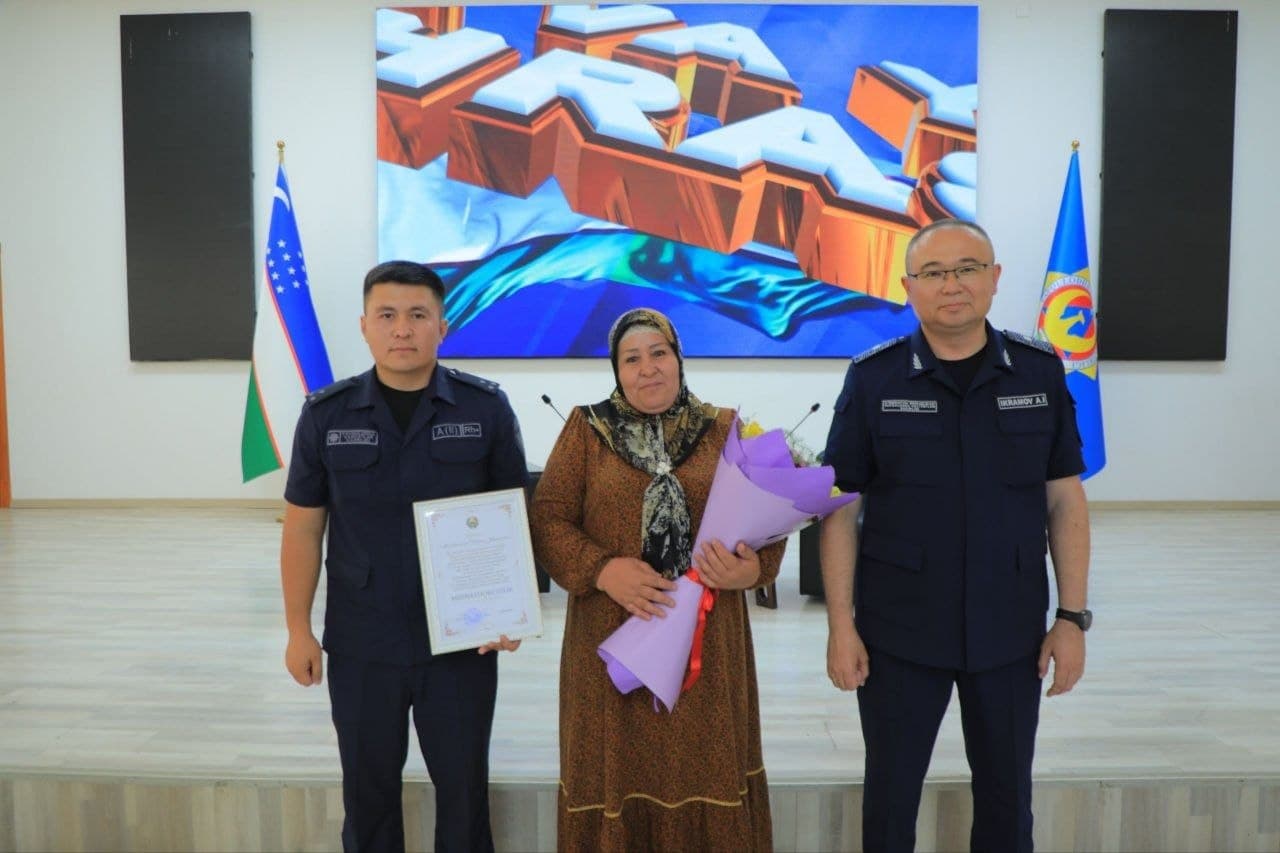 Favqulodda vaziyatlar vaziri general-mayor Azizbek Ikramov Surxondaryo yoshlari bilan uchrashdi