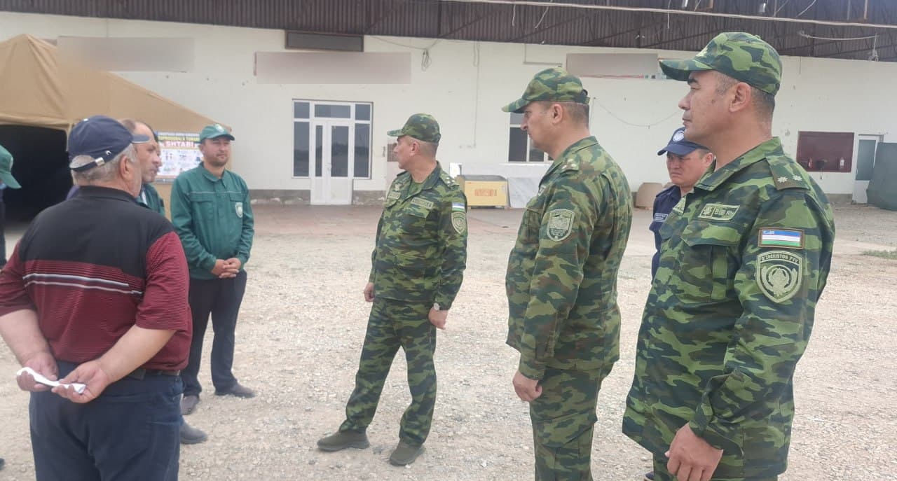 Favqulodda vaziyatlar vaziri oʻrinbosari boshchiligida zararli chigirtkalarga qarshi olib borilayotgan tadbirlarni oʻrganish ishlarining navbatdagi manzili Xorazm viloyati boʻldi