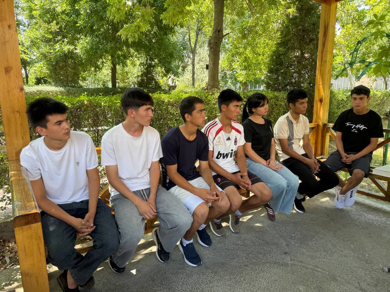 Payshanba — “Yoshlar kuni”: muloqot, imkoniyat va amaliy ko'mak maydoni