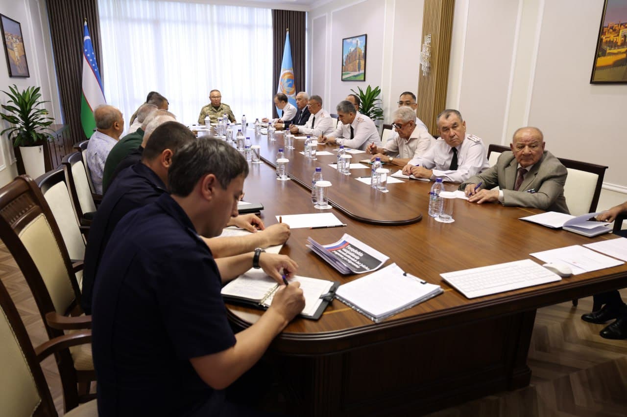 Favqulodda vaziyatlar vaziri general-mayor Azizbek Ikramov faxriylar bilan ochiq muloqot o‘tkazdi
