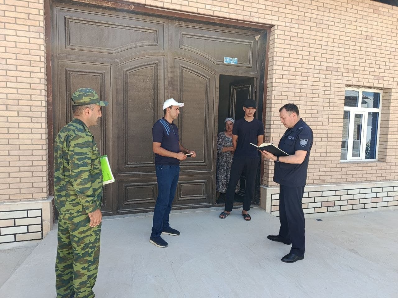 Qashqadaryo, Samarqand, Sirdaryo va Andijon viloyatlari FVB boshliqlari tomonidan otaliqqa olingan yoshlar bilan manzilli ishlar olib borildi