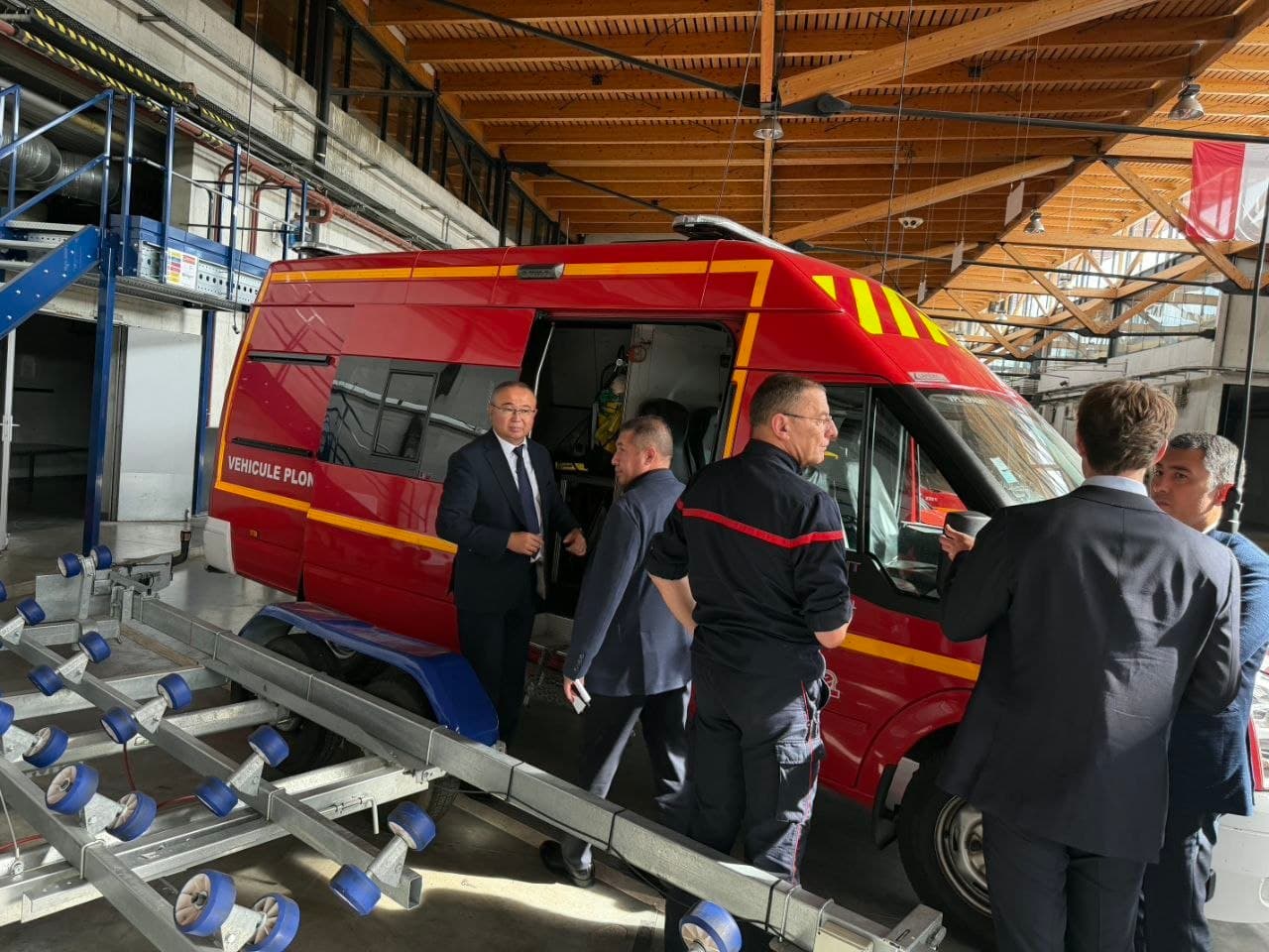 O‘zbekiston FVV delegatsiyasi vazir Azizbek Ikrаmov boshchiligida Jahon qutqaruv va himoya kongressidagi ishtirokini davom ettirmoqda