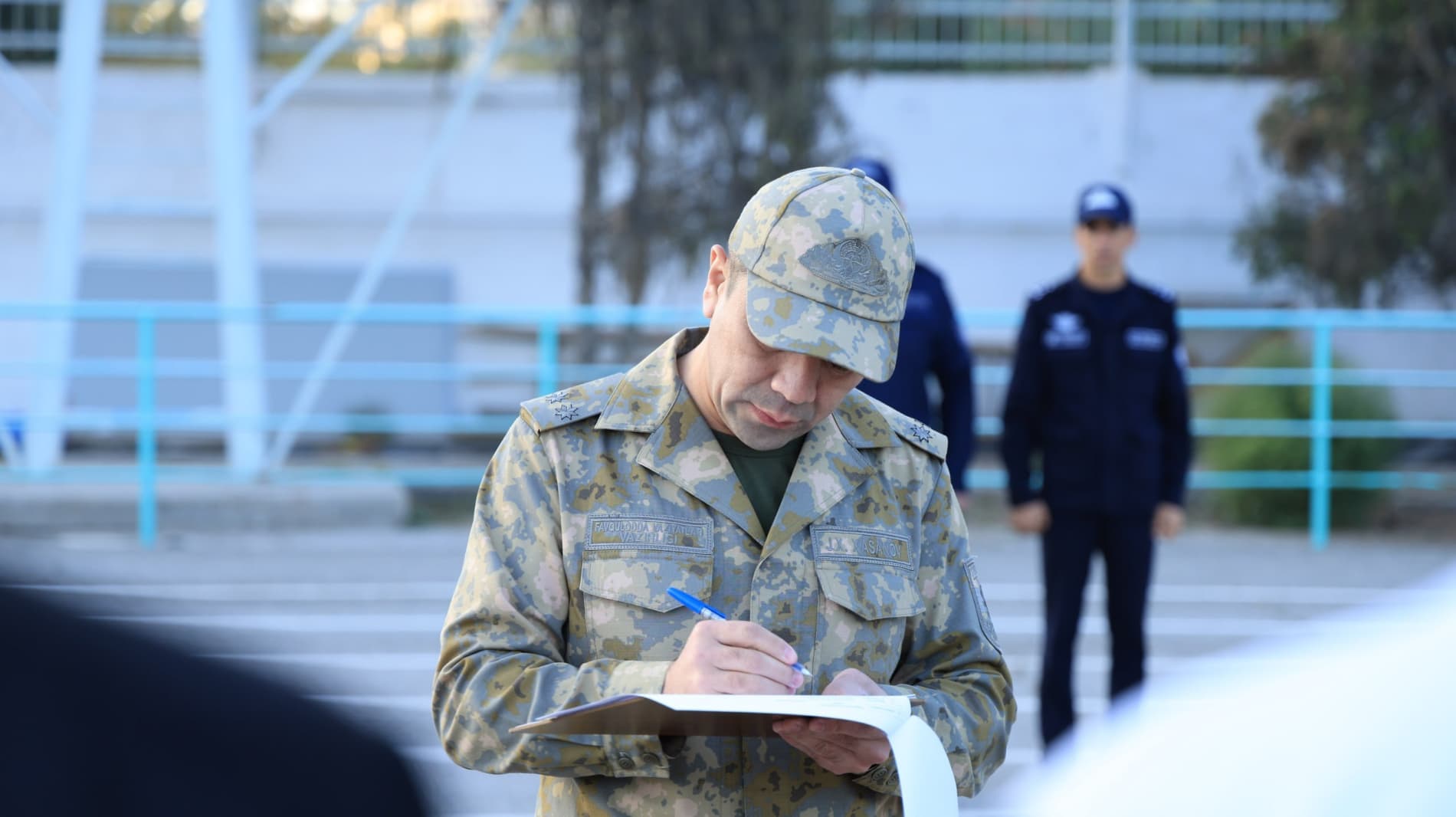 Favqulodda vaziyatlar vazirligi tizimida ilk bor harbiy xizmatchilar o‘rtasida "Eng ilg'or ma'naviy-ma'rifiy va tarbiyaviy ishlar bo'lim boshlig'i" ko‘rik-tanlovi Navoiy viloyatida bo‘lib o‘tmoqda