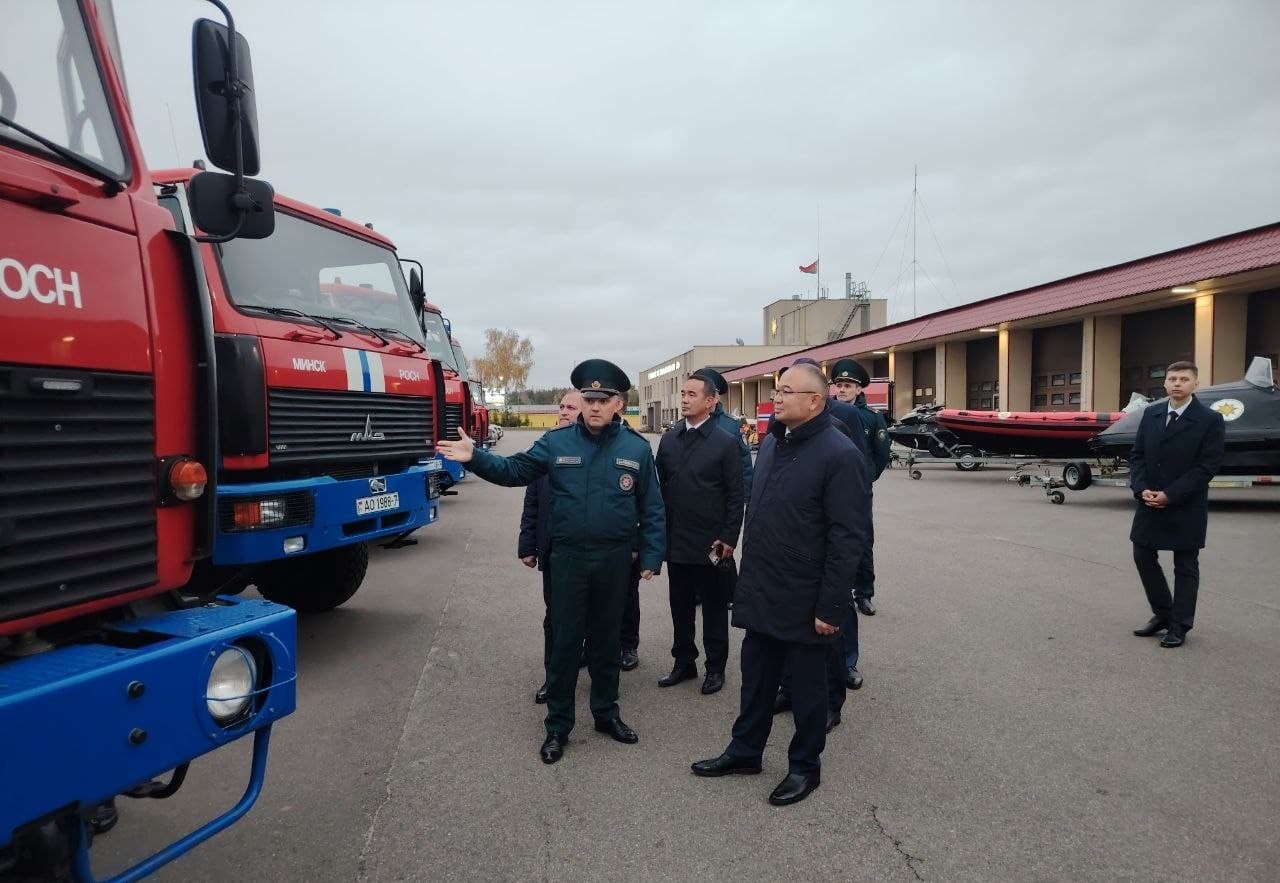 Hamkorlikning yangi yo‘nalishlari: O‘zbekiston Respublikasi Favqulodda vaziyatlar vaziri Azizbek Ikramov boshchiligidagi delegatsiya Belarus Respublikasiga tashrif buyurdi