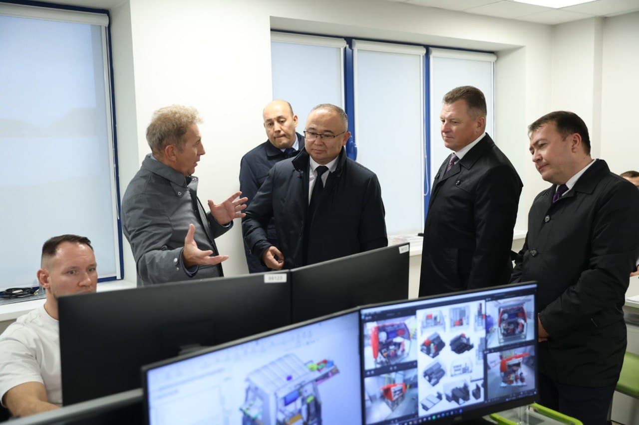 Делегация МЧС Узбекистана во главе с министром Азизбеком Икрамовым продолжает свой визит в Республику Беларусь в рамках обмена опытом между спасательными ведомствами двух стран