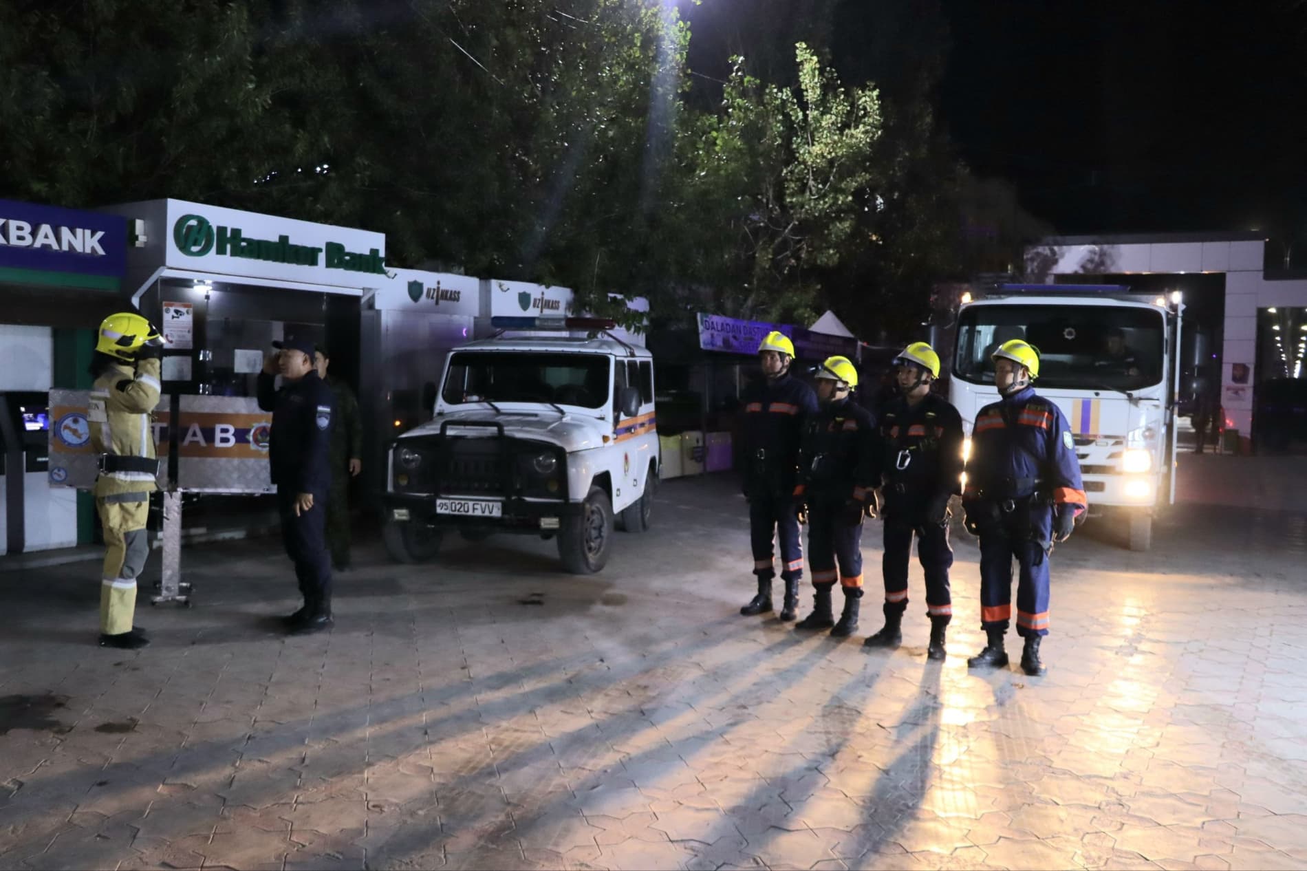 Qoraqalpog‘iston Respublikasi FVB tomonidan "Nukus dehqon bozori" AJda favqulodda vaziyatlarning oldini olish va oqibatlarini bartaraf etish maqsadida maxsus-taktik o‘quv mashg‘ulotlari o‘tkazildi