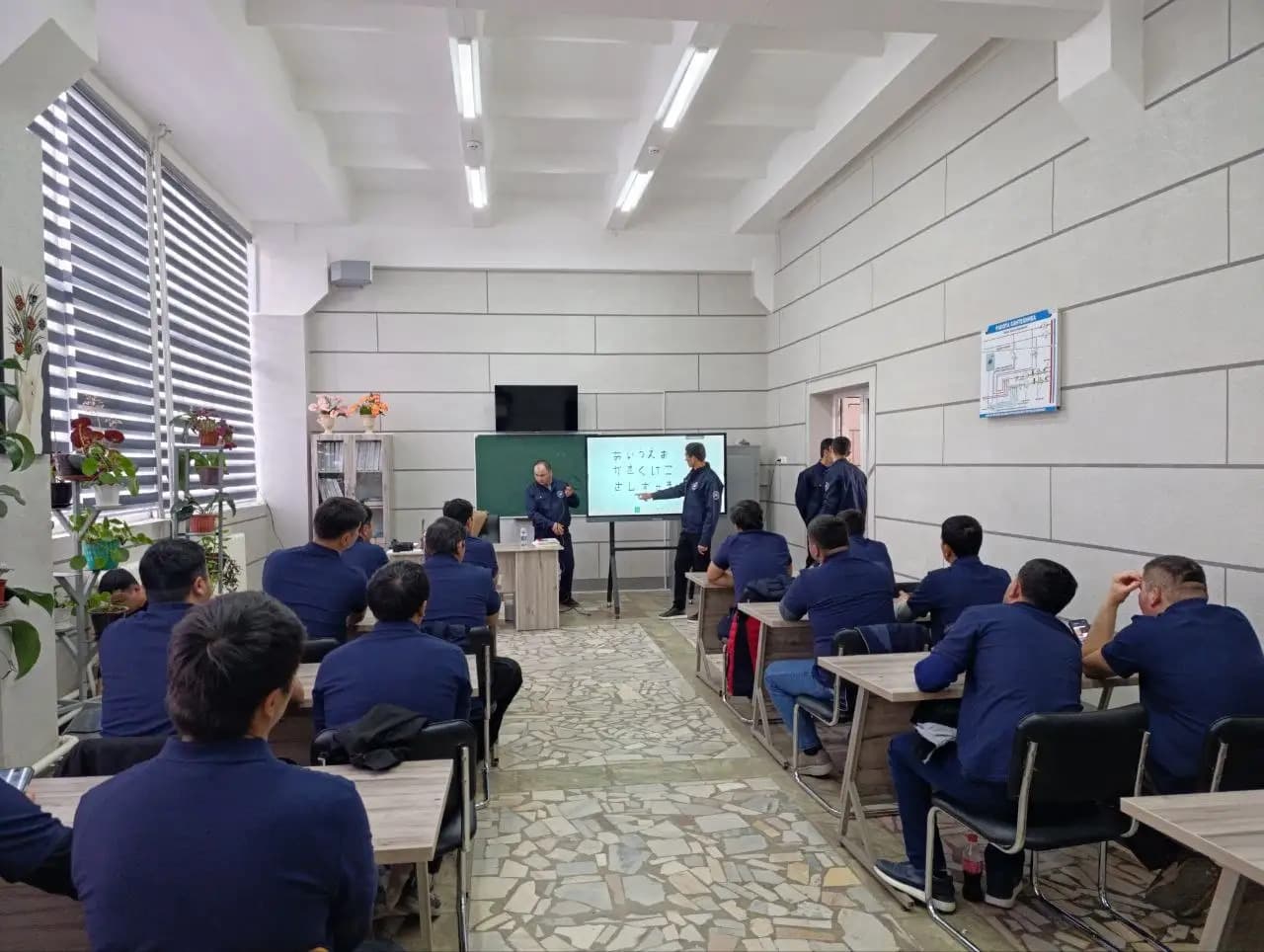 “Uzbekistan Proud Academy” Япония учун кадрлар тайёрлаш бўйича намунали дарс ўтказиб, халқаро эътиборга сазовор бўлди