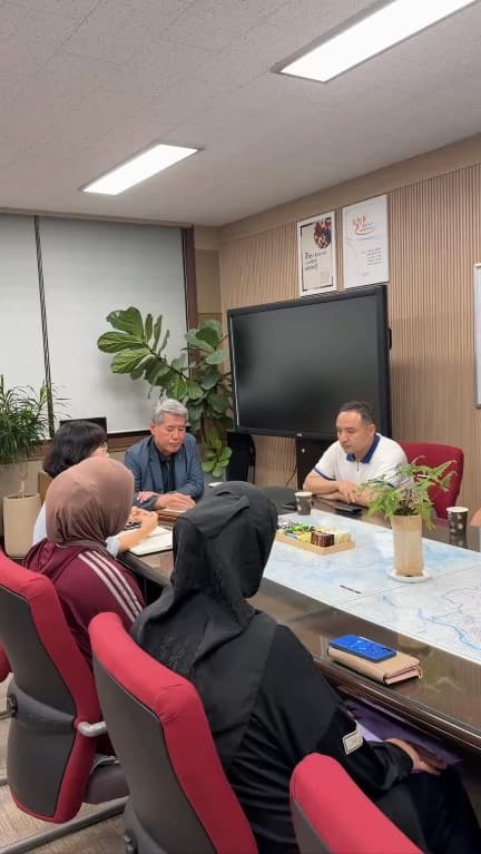 E-8 Program: Citizens’ Appeals Resolved on the Spot